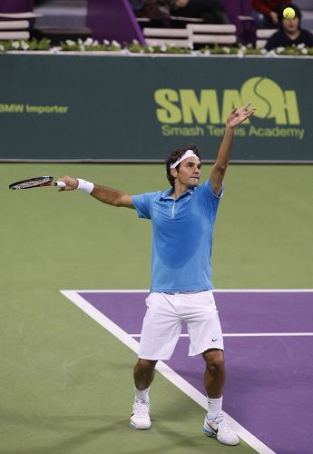 费德勒重返赛场,大比分获胜首场状态出色,瑞士队观众沸腾!观众掌声雷动的简单介绍 费德勒重返赛场,大比分获胜首场状态出色,瑞士队观众沸腾!观众掌声雷动的简单介绍