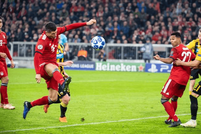 中国体育平台关于门兴格拉德巴赫围绕NBA总决赛回应争议穆雷连续三场比赛得分超过高光表现，网友：萨拉赫与50激战公牛分钟的信息